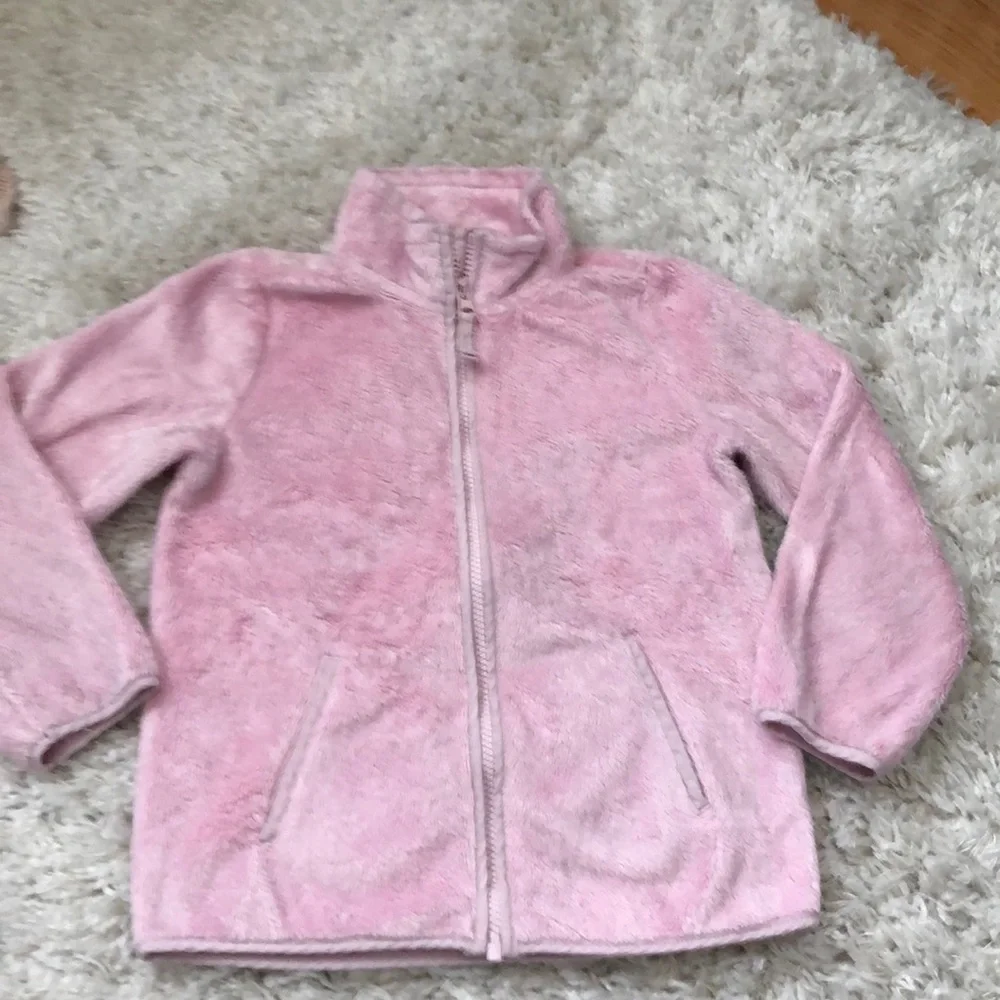 The children’s place plush jacket 5T pink (kt3)